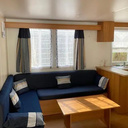 Horská chata Mobil 4 A 6 Personnes Camping Avec Piscine Escoublac *